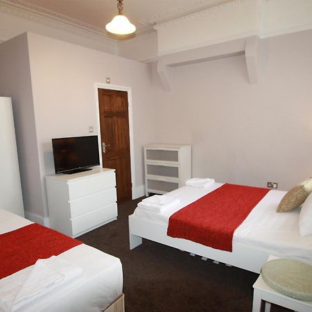 Manor House London Hotel Woodford Kültér fotó
