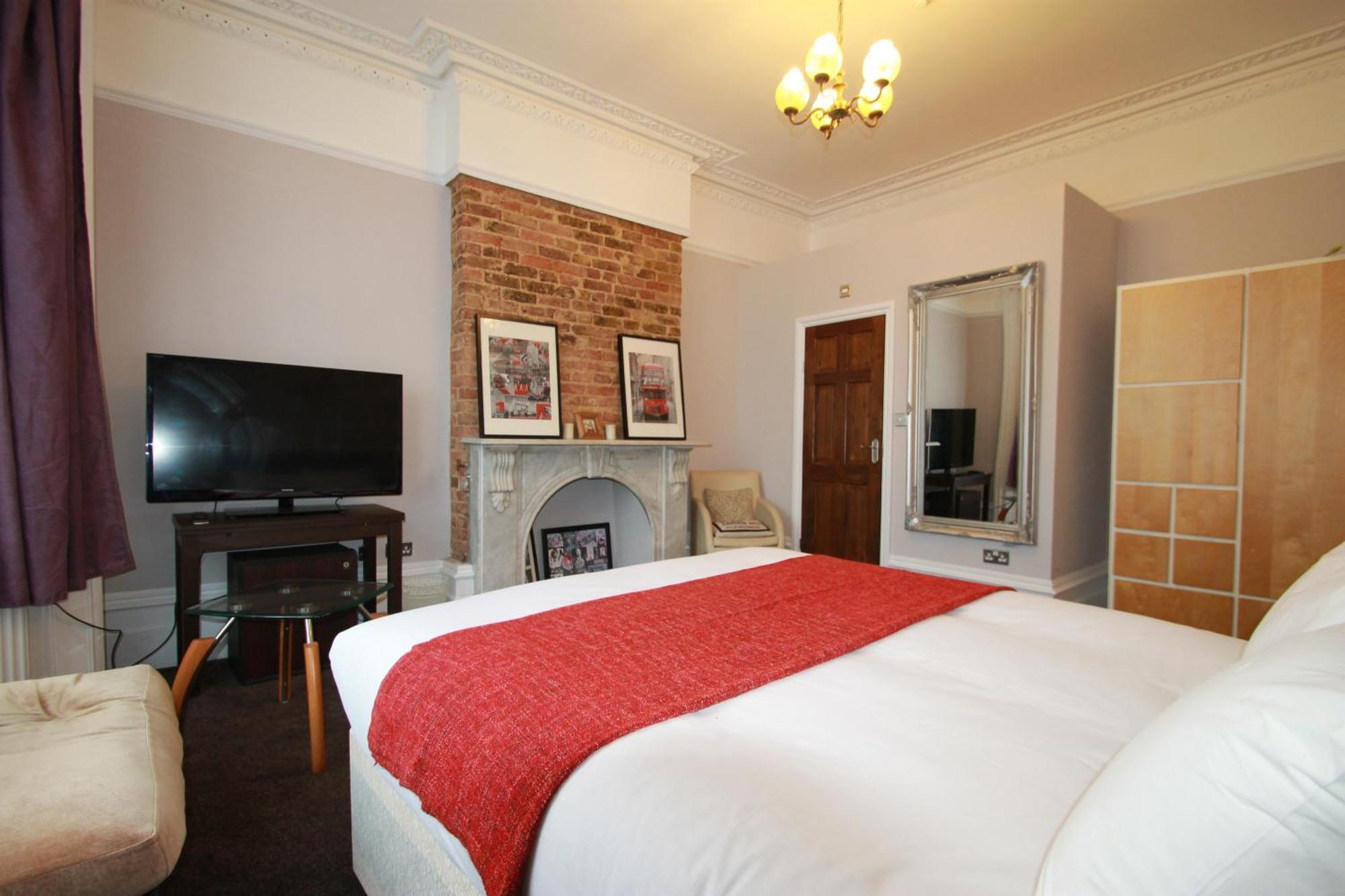 Manor House London Hotel Woodford Kültér fotó