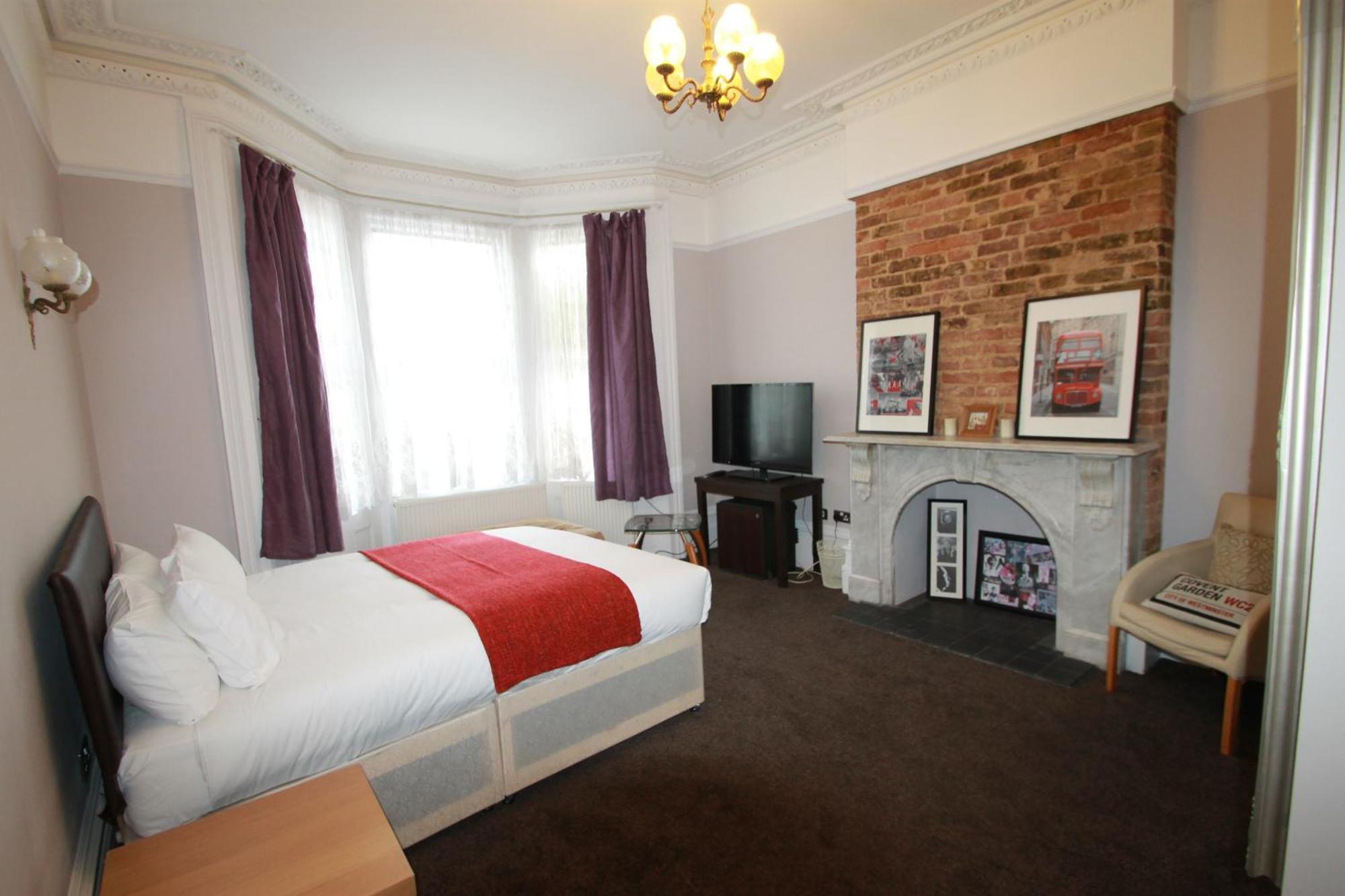 Manor House London Hotel Woodford Kültér fotó
