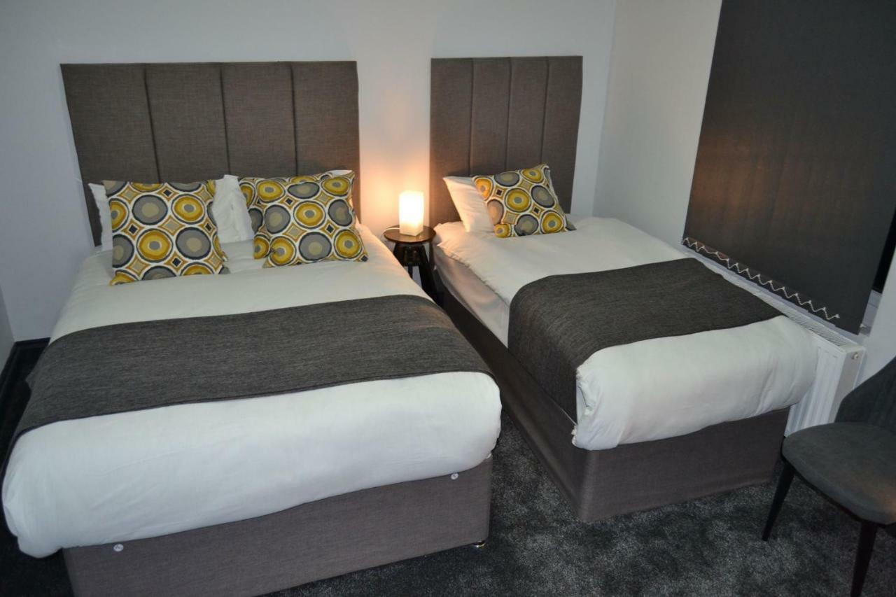 Manor House London Hotel Woodford Kültér fotó