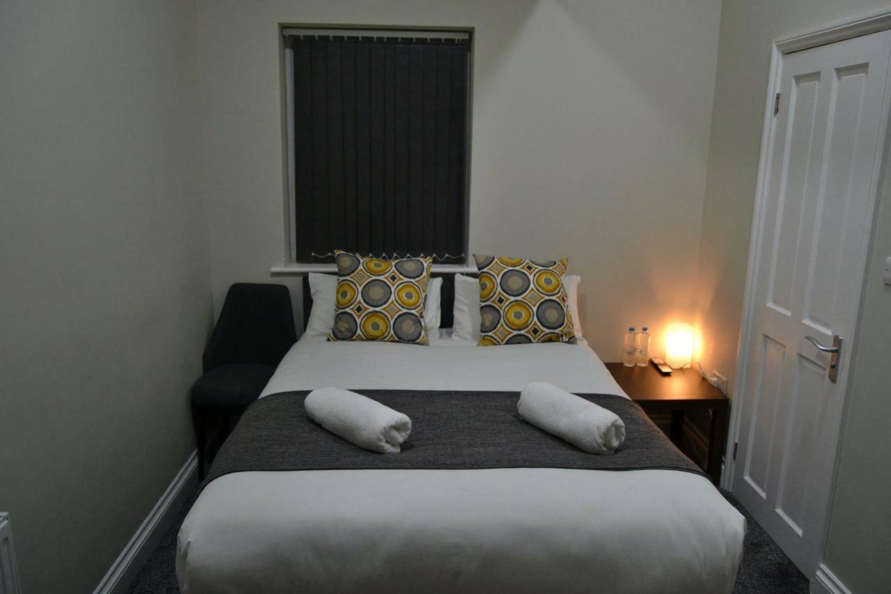 Manor House London Hotel Woodford Kültér fotó